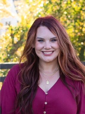 Meet your posher, Nicki!